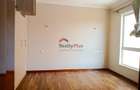 3 Bed Apartment with En Suite in Riverside - 4