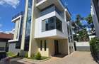 5 Bed Townhouse with En Suite in Lavington - 1