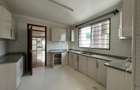 3 Bed Apartment with En Suite in Rhapta Road - 3