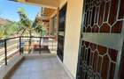 5 Bed Townhouse with En Suite in Lavington - 14