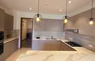 2 Bed Apartment with En Suite at Riverside Drive - 19