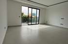 2 Bed Apartment with En Suite in Brookside - 4