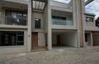 6 Bed Townhouse with En Suite at Lavington Green - 4
