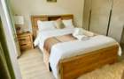 Furnished 3 Bed Apartment with En Suite in Riverside - 9