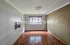 4 Bed House with En Suite in Nyari - 9