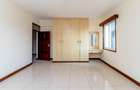 3 Bed Apartment with En Suite in Nyali Area - 11