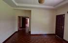 5 Bed House with En Suite in Runda - 7