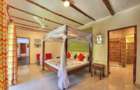 5 Bed Villa with Garden at Watamu - 12