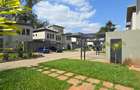 5 Bed Townhouse with En Suite in Runda - 1