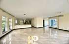 4 Bed Apartment with En Suite in General Mathenge - 3