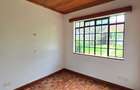5 Bed Townhouse with En Suite in Lavington - 7