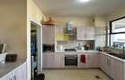 3 Bed Apartment in Brookside - 3
