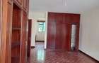 4 Bed Townhouse with En Suite at Lavington Estate - 12