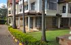5 Bed Townhouse with En Suite at Lavington Green - 3