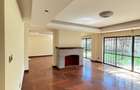 5 Bed Townhouse with En Suite in Lavington - 3