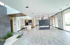 5 Bed Townhouse with En Suite in Lavington - 12