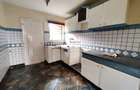 3 Bed Apartment with En Suite in Upper Hill - 3