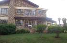 7 Bed House with En Suite in Nyari - 2