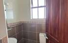 5 Bed Townhouse with En Suite at Othaya Road - 5