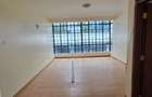 5 Bed Townhouse with En Suite in Lavington - 18