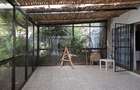 6 Bed House with En Suite in Lavington - 19