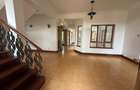 5 Bed Townhouse with En Suite in Runda - 3