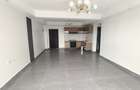 3 Bed Apartment with Gym in Riverside - 13