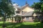 5 Bed Townhouse with En Suite in Karen - 9