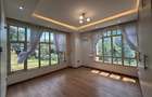 6 Bed House with En Suite in Nyari - 6