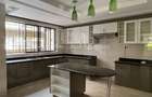 5 Bed Townhouse with En Suite at Lavington Green - 7