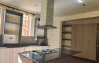 4 Bed Townhouse with En Suite in Rosslyn - 4