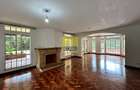 5 Bed House in Rosslyn - 2