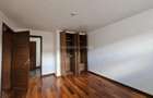 5 Bed Townhouse with En Suite in Lavington - 10