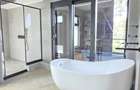 5 Bed Townhouse with En Suite in Lavington - 10