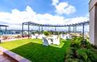 3 Bed Apartment with En Suite in Riverside - 14