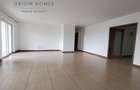 3 Bed Apartment with En Suite at Lavington - 3