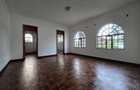 5 Bed House with En Suite in Nyari - 7