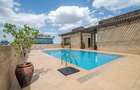 Serviced 2 Bed Apartment with En Suite at Riverside - 2