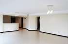 3 Bed Apartment with En Suite in Riverside - 11