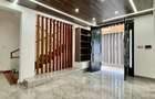 9 Bed House with En Suite at Lavington Green - 8