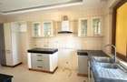 3 Bed Apartment with En Suite at Off Links Road - 2