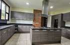 5 Bed Townhouse with En Suite in Karen - 18