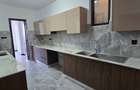 3 Bed Apartment with En Suite at Riverside Drive - 7