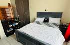 6 Bed Townhouse with En Suite in Membley - 13