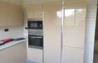 3 Bed Apartment with En Suite in Riverside - 6