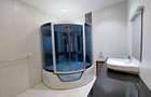 4 Bed Townhouse with En Suite in Kyuna - 12