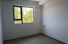 1 Bed Apartment with Gym in Kilimani - 5