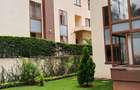 6 Bed Townhouse with En Suite at Lavington - 13