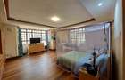 6 Bed House with En Suite at Glory Road - 15