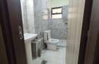 4 Bed Apartment with En Suite in Parklands - 12